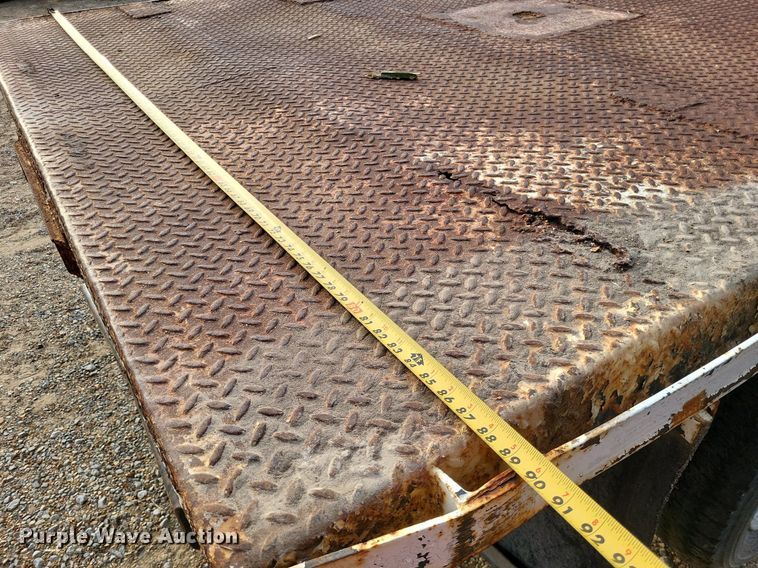 image for item LS9770 1986 Chevrolet C60  dump flatbed truck