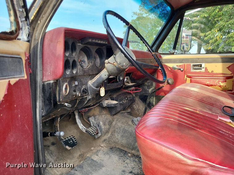 image for item LS9770 1986 Chevrolet C60  dump flatbed truck