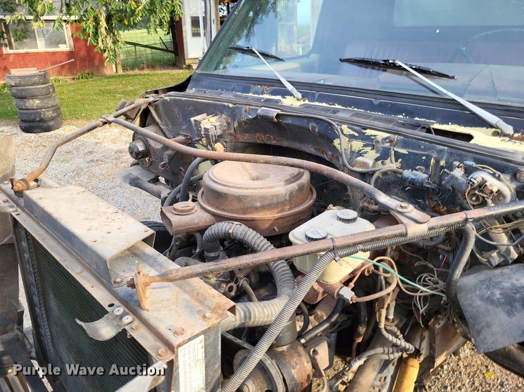 image for item LS9770 1986 Chevrolet C60  dump flatbed truck