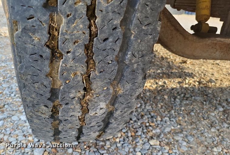 image for item LS9770 1986 Chevrolet C60  dump flatbed truck