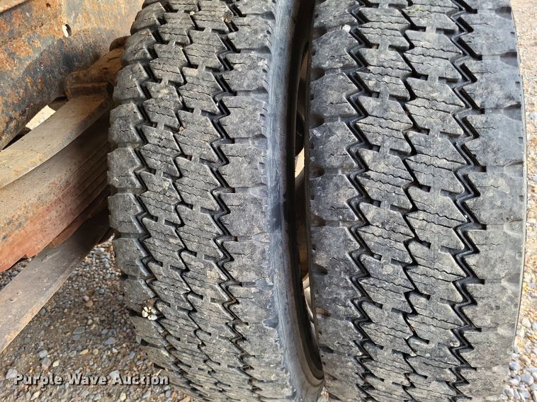 image for item LS9770 1986 Chevrolet C60  dump flatbed truck