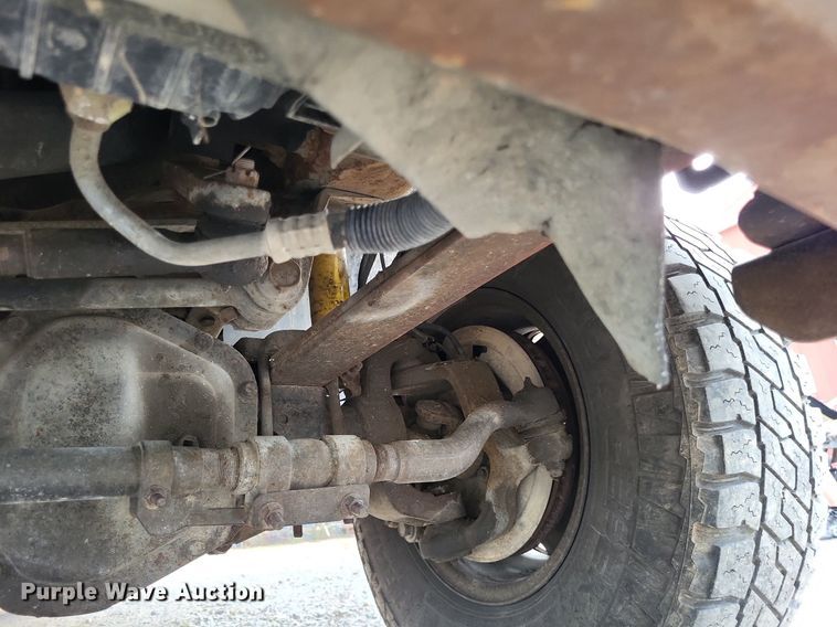 image for item LS9771 2004 Ford F350 Super Duty XLT  SuperCab pickup truck