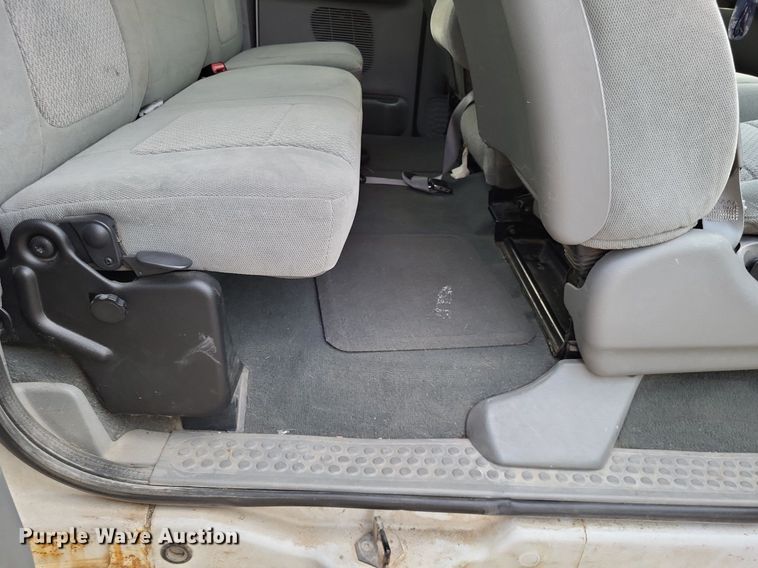 image for item LS9771 2004 Ford F350 Super Duty XLT  SuperCab pickup truck