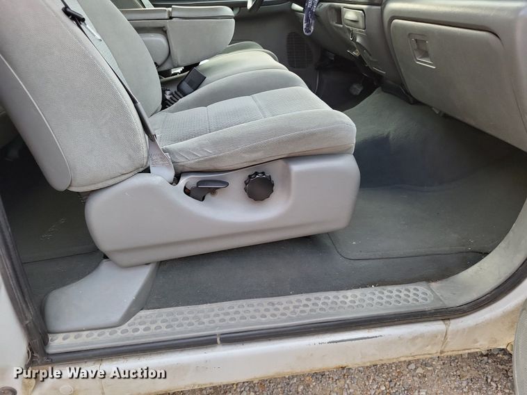 image for item LS9771 2004 Ford F350 Super Duty XLT  SuperCab pickup truck