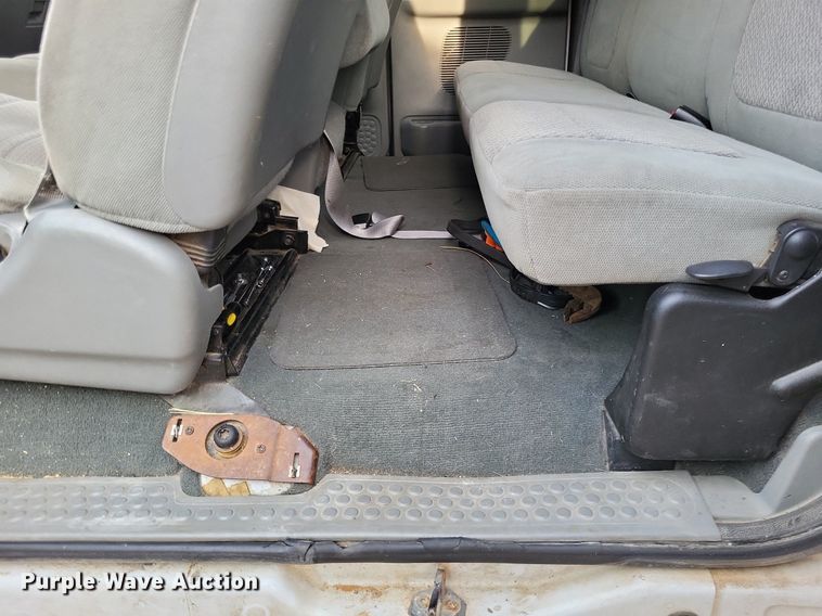 image for item LS9771 2004 Ford F350 Super Duty XLT  SuperCab pickup truck