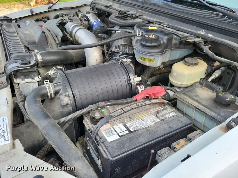 image for item LS9771 2004 Ford F350 Super Duty XLT  SuperCab pickup truck