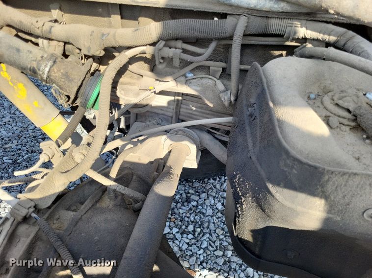 image for item LS9788 2016 Chevrolet Silverado 3500HD pickup truck cab and chassis