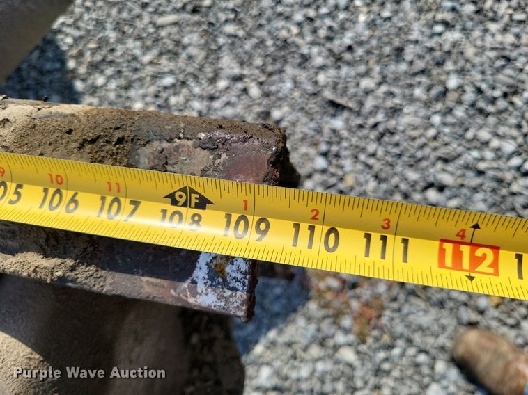 image for item LS9788 2016 Chevrolet Silverado 3500HD pickup truck cab and chassis