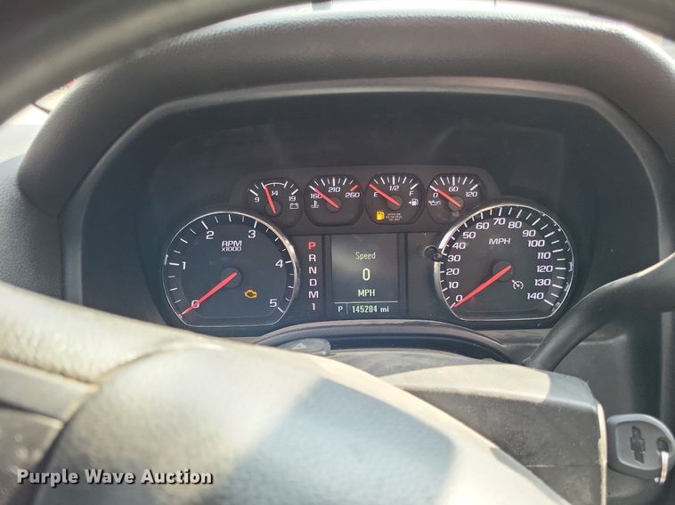 image for item LS9788 2016 Chevrolet Silverado 3500HD pickup truck cab and chassis