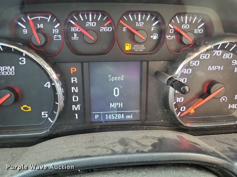 image for item LS9788 2016 Chevrolet Silverado 3500HD pickup truck cab and chassis