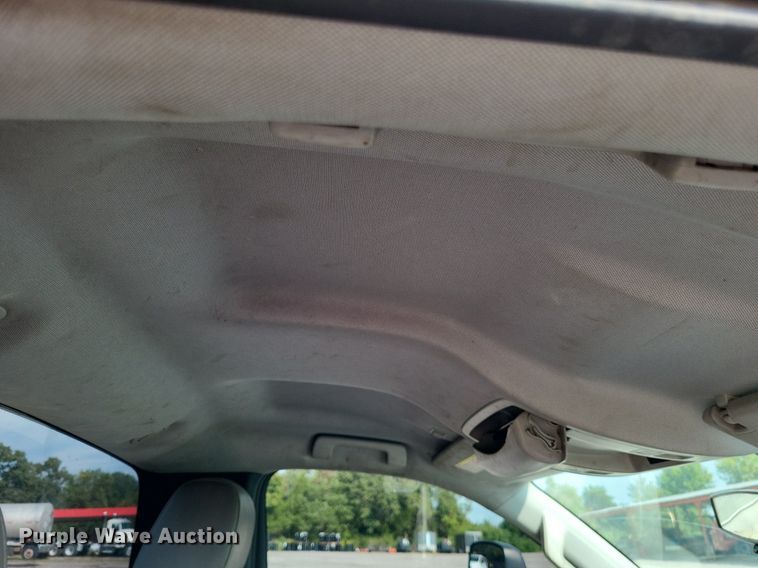 image for item LS9788 2016 Chevrolet Silverado 3500HD pickup truck cab and chassis