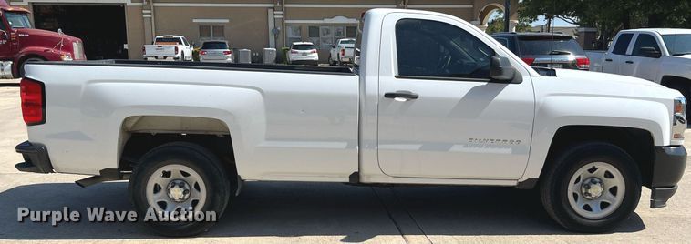 image for item LU9788 2018 Chevrolet Silverado 1500  pickup truck