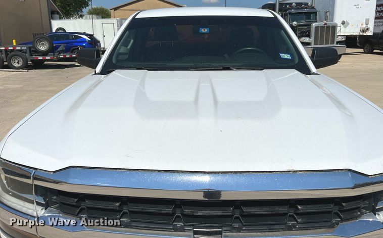 image for item LU9788 2018 Chevrolet Silverado 1500  pickup truck