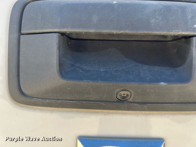 image for item LU9788 2018 Chevrolet Silverado 1500  pickup truck