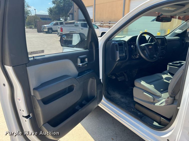 image for item LU9788 2018 Chevrolet Silverado 1500  pickup truck