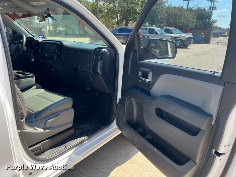 image for item LU9788 2018 Chevrolet Silverado 1500  pickup truck