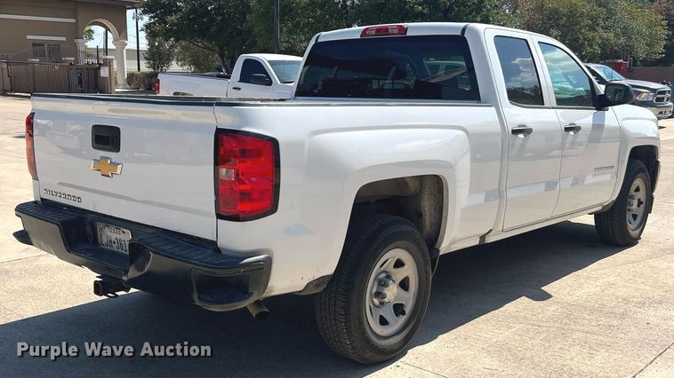 image for item LU9789 2018 Chevrolet Silverado 1500  Double Cab pickup truck