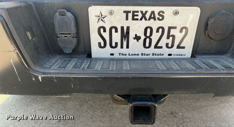 image for item LU9790 2015  Chevrolet Silverado 1500  Double Cab pickup truck