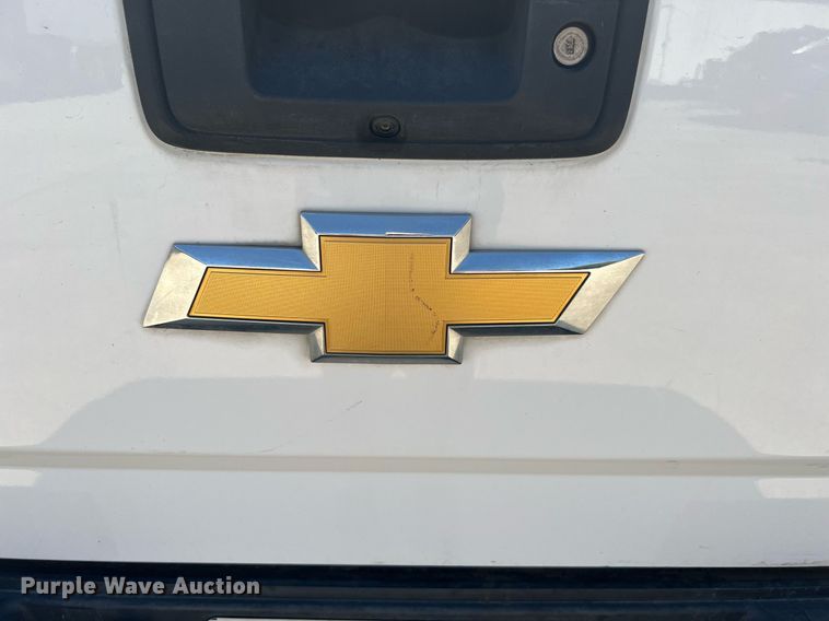 image for item LU9790 2015  Chevrolet Silverado 1500  Double Cab pickup truck