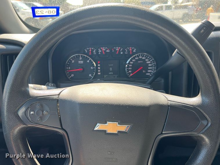 image for item LU9790 2015  Chevrolet Silverado 1500  Double Cab pickup truck