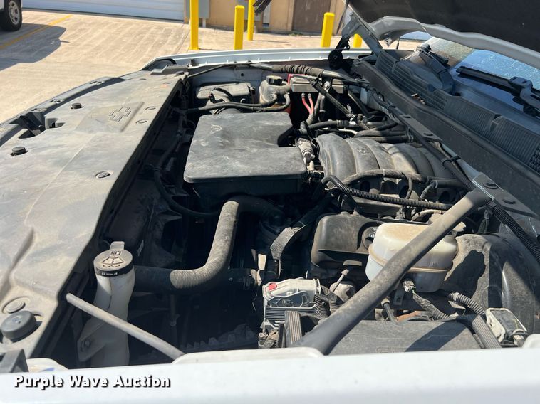 image for item LU9790 2015  Chevrolet Silverado 1500  Double Cab pickup truck