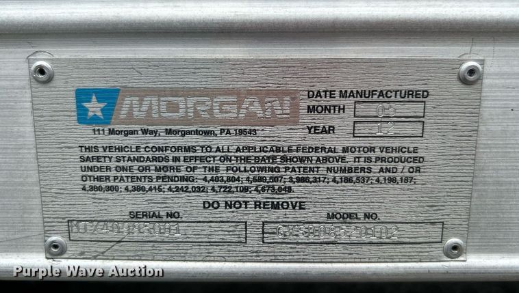 image for item LV9036 2012 Hino 268  box truck