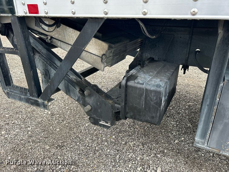 image for item LV9036 2012 Hino 268  box truck