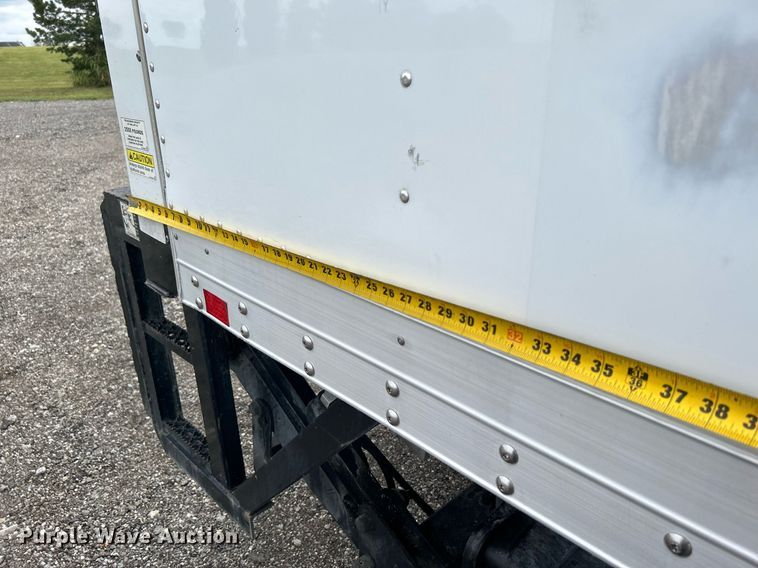 image for item LV9036 2012 Hino 268  box truck