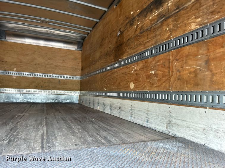 image for item LV9036 2012 Hino 268  box truck