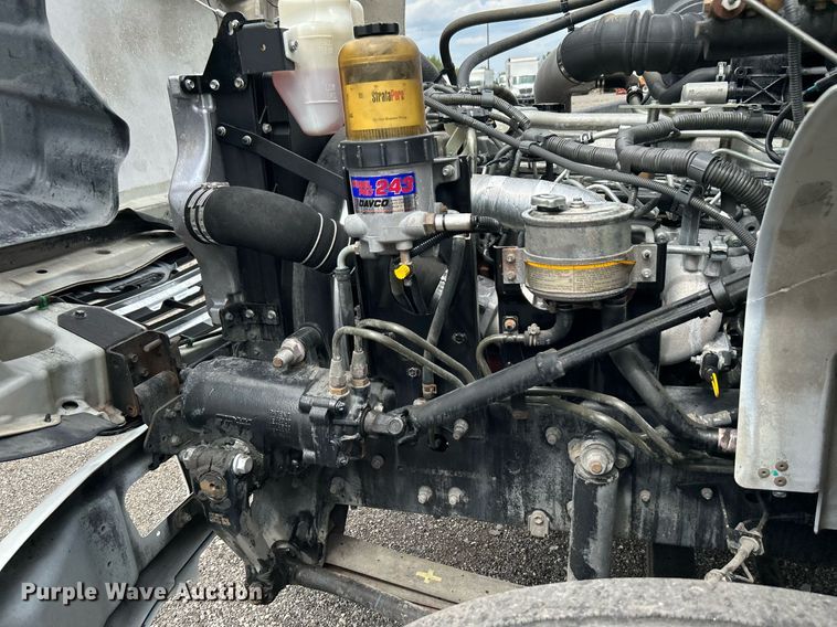 image for item LV9036 2012 Hino 268  box truck