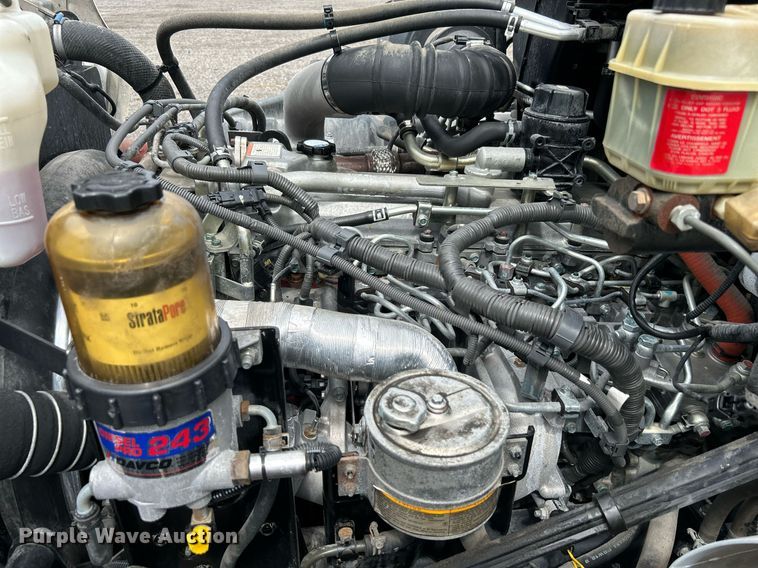 image for item LV9036 2012 Hino 268  box truck