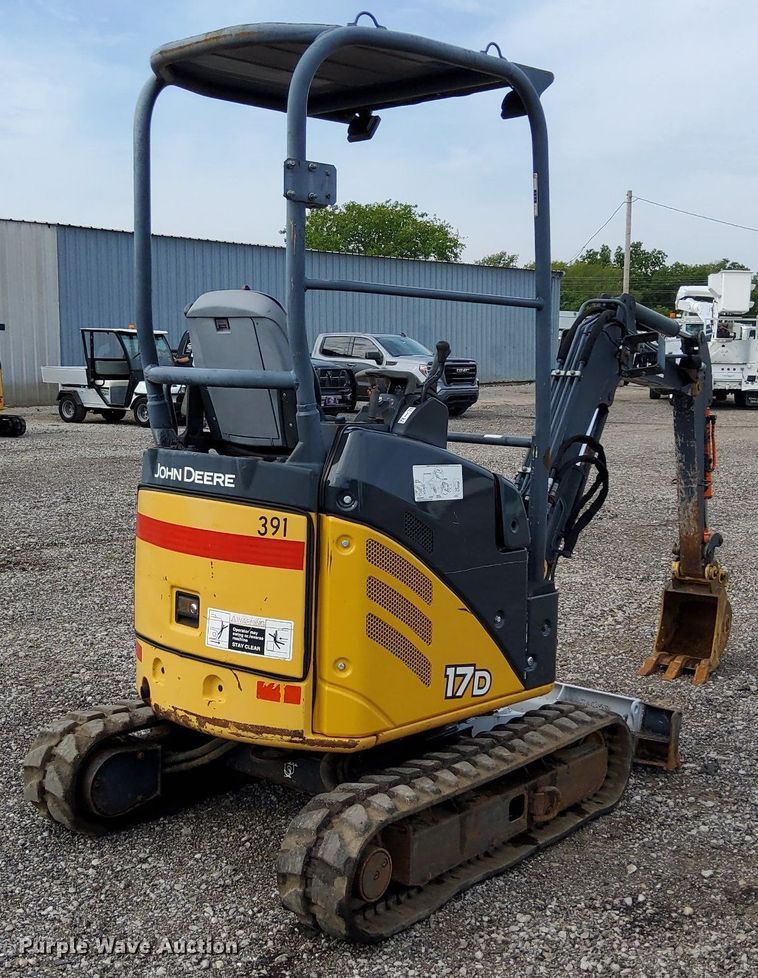 image for item LV9049 John Deere 17D  mini excavator