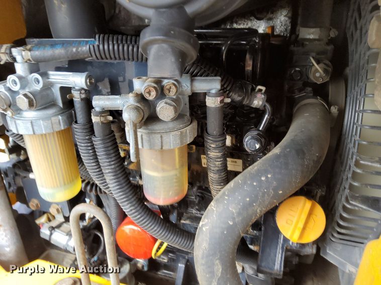 image for item LV9049 John Deere 17D  mini excavator