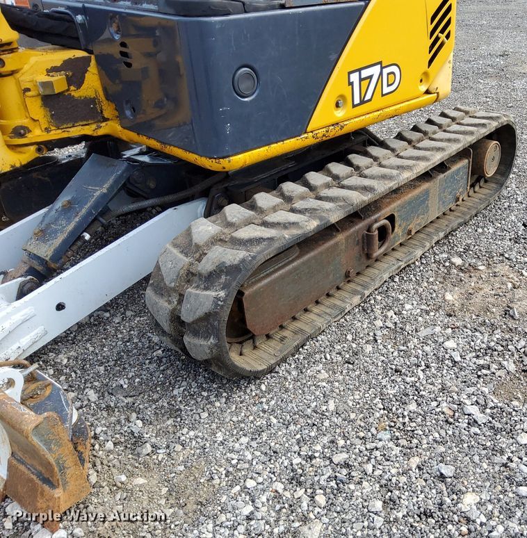 image for item LV9049 John Deere 17D  mini excavator