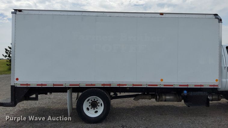 image for item LV9058 2012 Ford F650 XL Super Duty  box truck