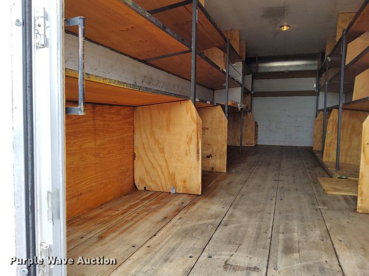 image for item LV9058 2012 Ford F650 XL Super Duty  box truck