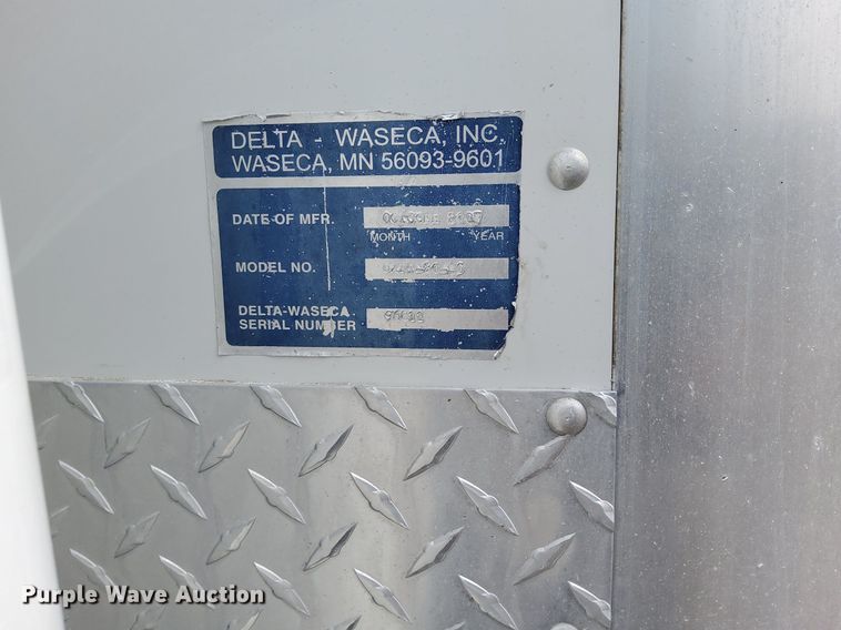 image for item LV9058 2012 Ford F650 XL Super Duty  box truck