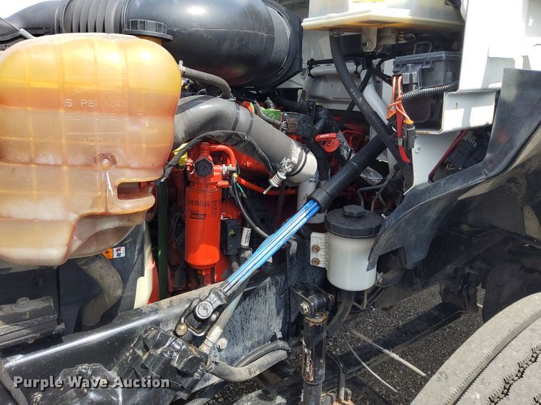 image for item LV9058 2012 Ford F650 XL Super Duty  box truck