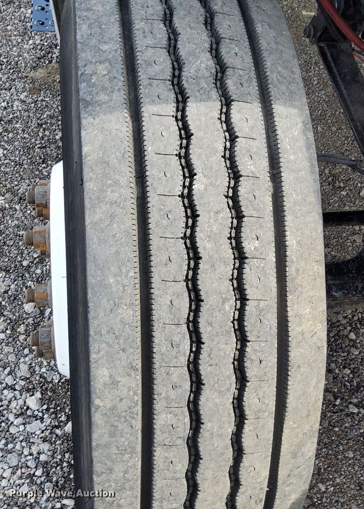 image for item LV9058 2012 Ford F650 XL Super Duty  box truck