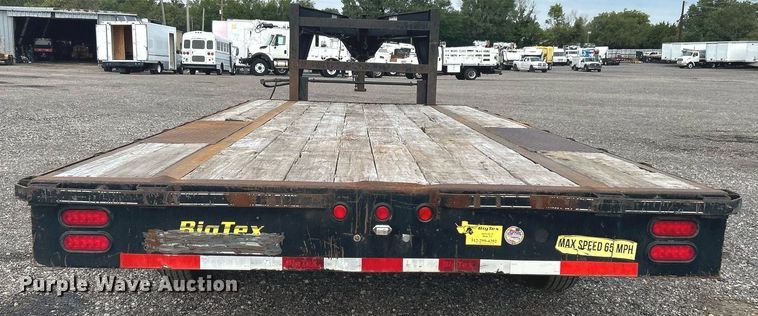 image for item LV9074 2013 Big Tex 14GN-20BK  equipment trailer