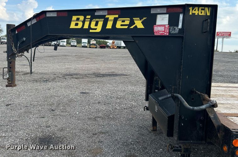 image for item LV9074 2013 Big Tex 14GN-20BK  equipment trailer
