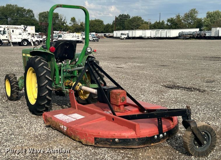 image for item LV9075 1985  John Deere 750  MFWD tractor