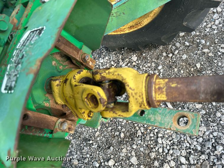 image for item LV9075 1985  John Deere 750  MFWD tractor