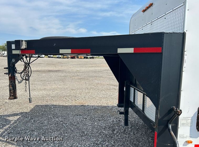 image for item LV9078 2015 C&W trailers 732VT7K2  enclosed cargo trailer