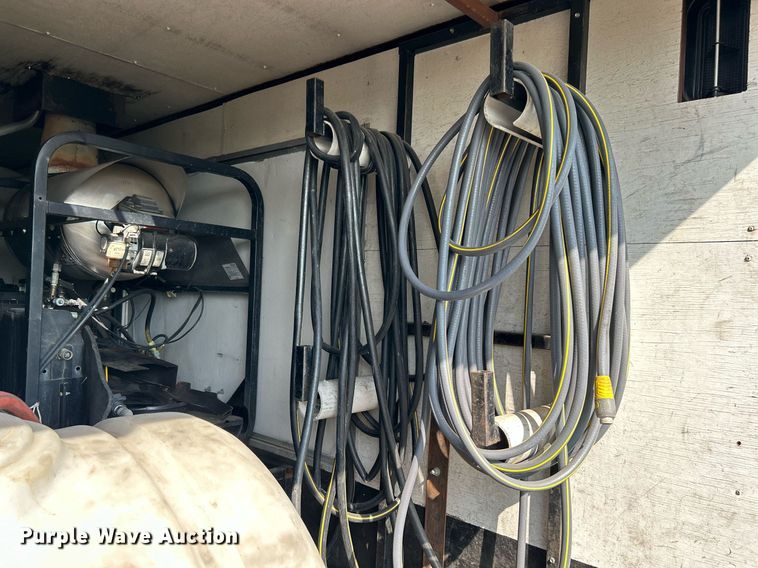 image for item LV9078 2015 C&W trailers 732VT7K2  enclosed cargo trailer