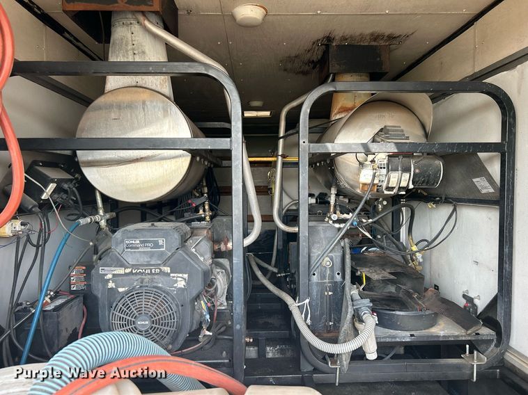 image for item LV9078 2015 C&W trailers 732VT7K2  enclosed cargo trailer