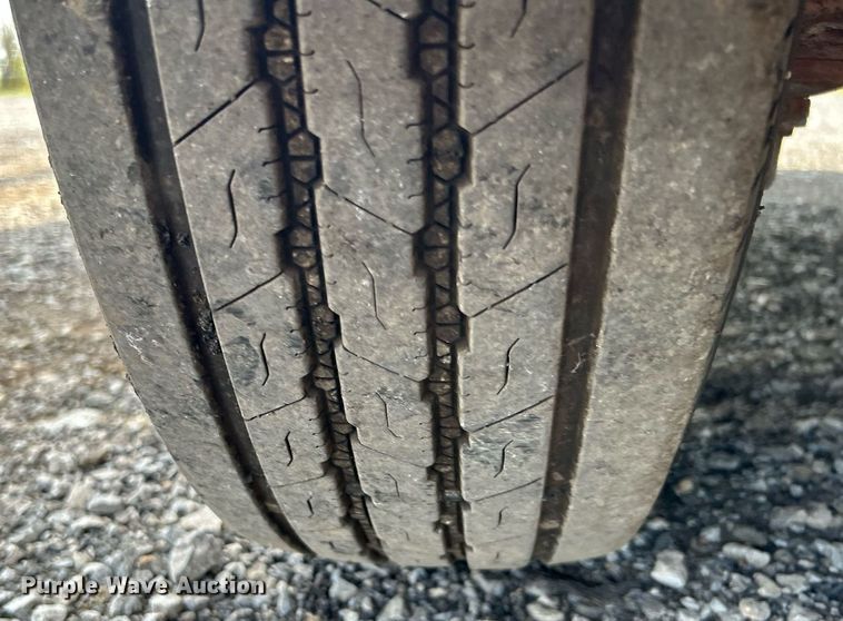 image for item LV9078 2015 C&W trailers 732VT7K2  enclosed cargo trailer