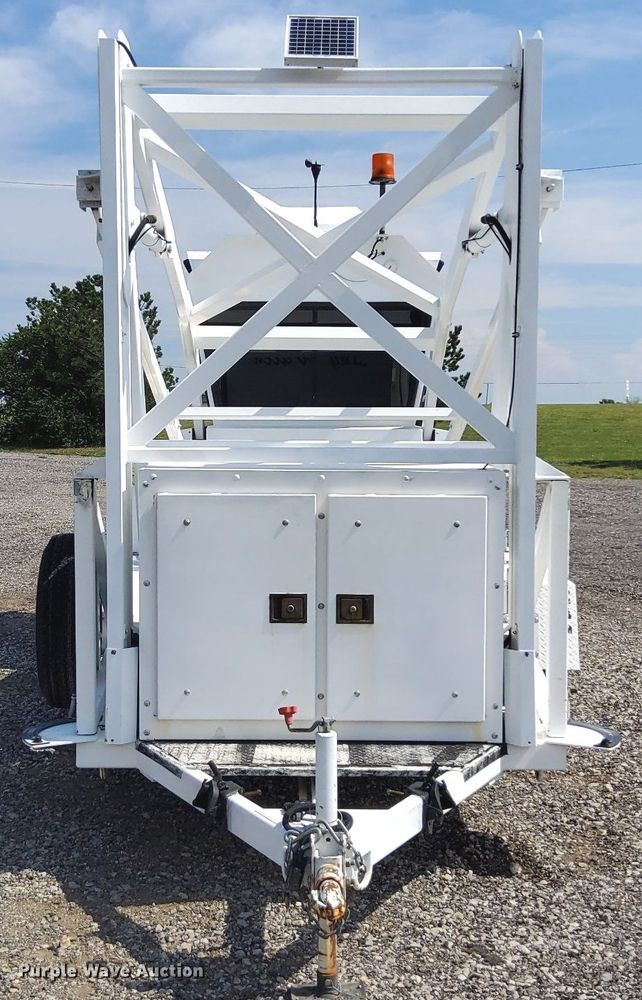 image for item LV9082 Sky Watch JJ7H73  mobile surveillance tower