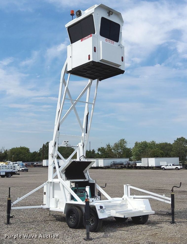 image for item LV9082 Sky Watch JJ7H73  mobile surveillance tower
