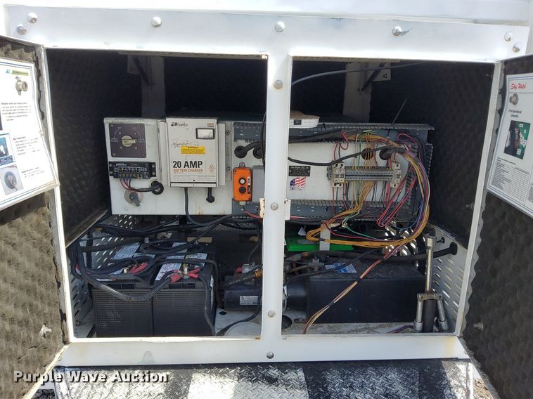 image for item LV9082 Sky Watch JJ7H73  mobile surveillance tower